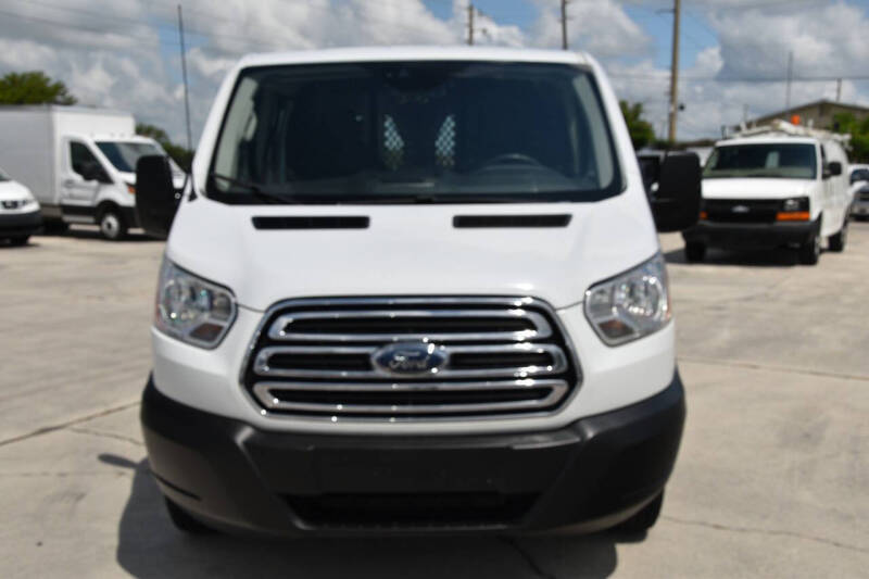 ford transit van 2019 1FTYR1ZM4KKB36546 image ford transit van 2019 1FTYR1ZM4KKB36546 image